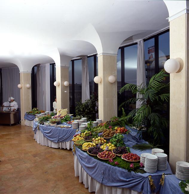 Hotel President Silvi Marina Ngoại thất bức ảnh